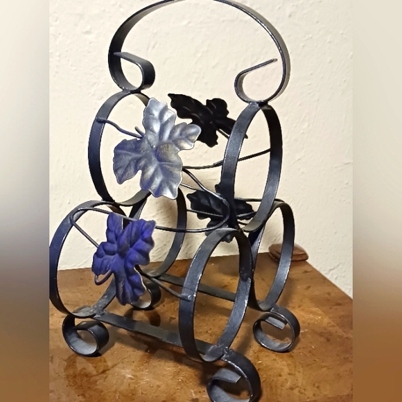 Countertop Wine Rack - Picture 1 of 8